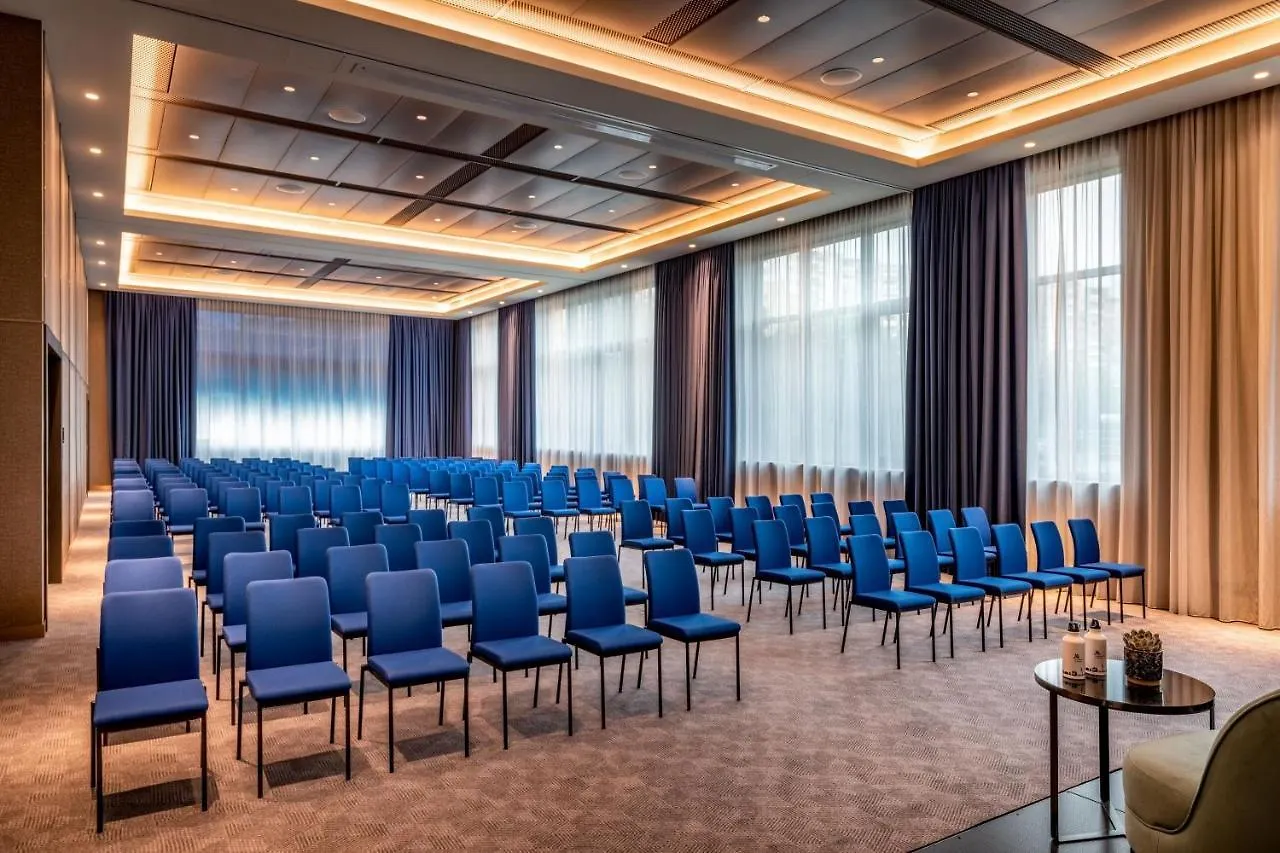 Geneva Marriott Hotel Meyrin 4*,
